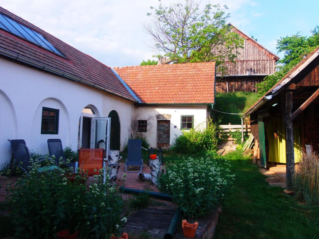 Gaestehaus Weinviertel - Niederoesterreich Siebenhirten Экстерьер фото